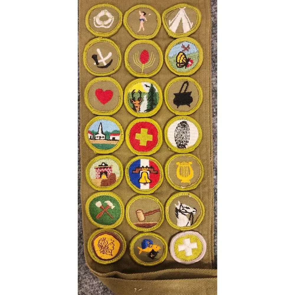 Vintage Boy Scouts of America BSA Merit Badge Sash Patches Pins Collection
